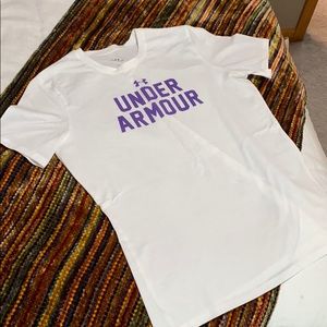 Women’s Under Armour Tee shirt